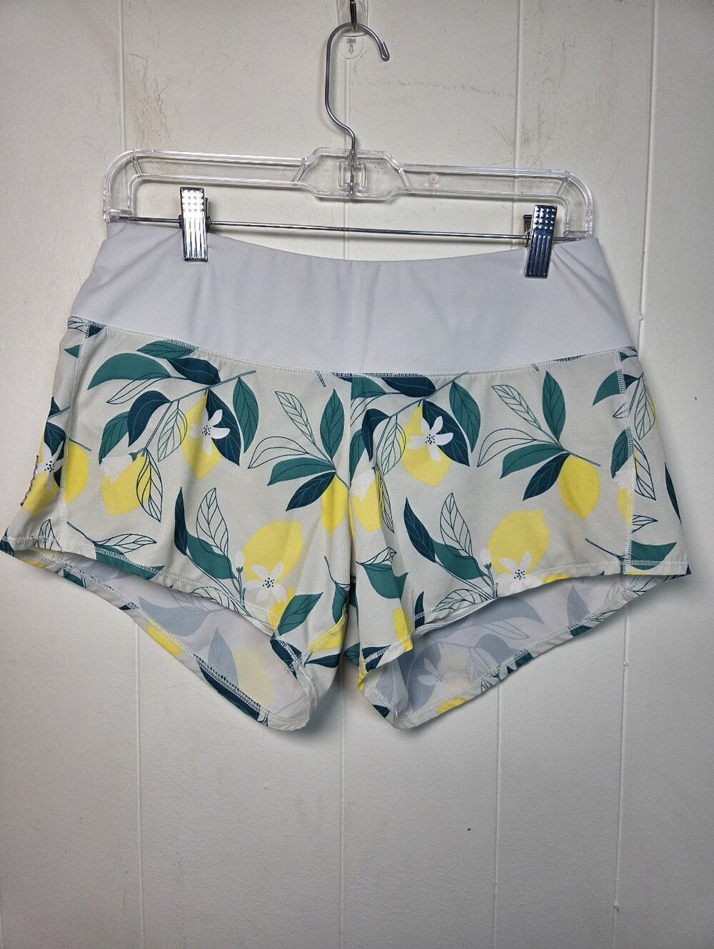 Oiselle Special Edition Roga Running Shorts White Green Lemon Print Size 4 - Picture 2 of 14